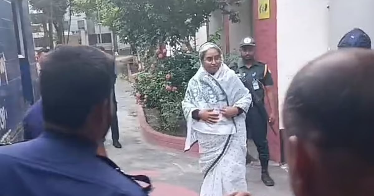 জামিনের আবেদন প্রত্যাহার করলেন দীপু মনি, ট্রাইব্যুনালে জানান