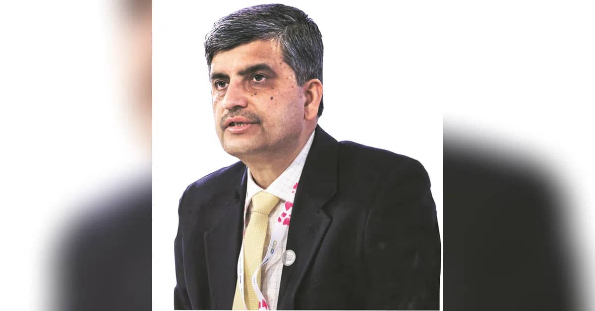 Insurers must compete on price, not commissions: Irdai chief