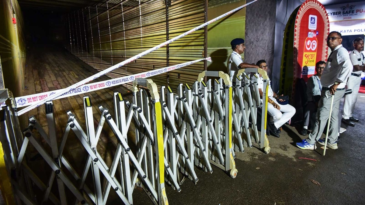 Kolkata Durga Puja pandal sealed after stampede kills 19