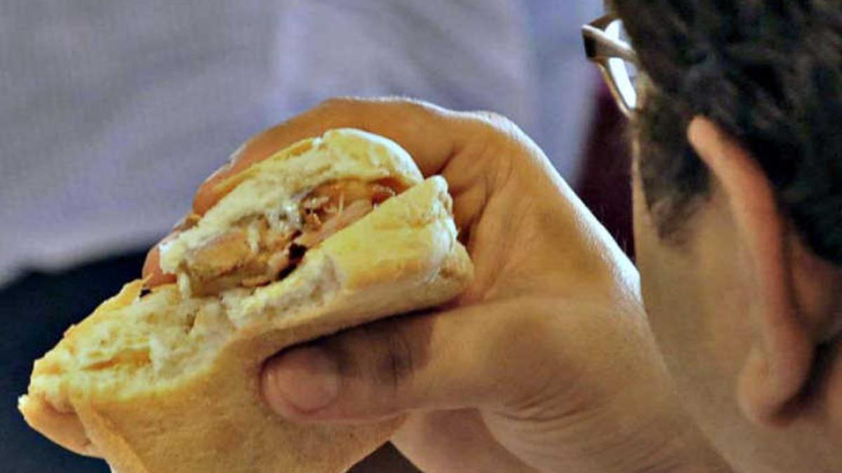 Early stress detection key to preventing binge eating, experts say