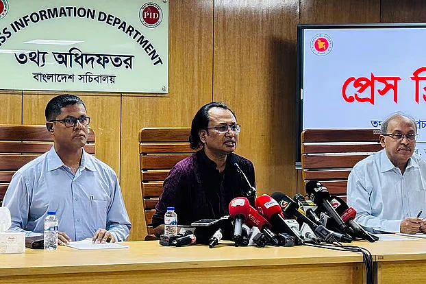 Former PM Will Face Legal Process, Not Mob Justice: PM's Adviser