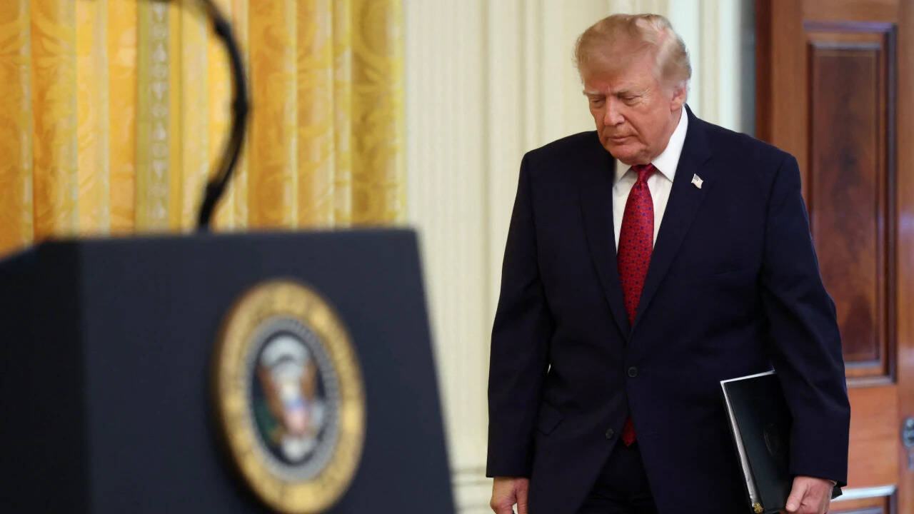 Americans grow skeptical of Trump's economic stewardship amid inflation concerns