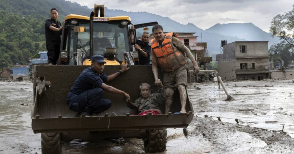 New glacial lake poses flood risk at Nepal-China border