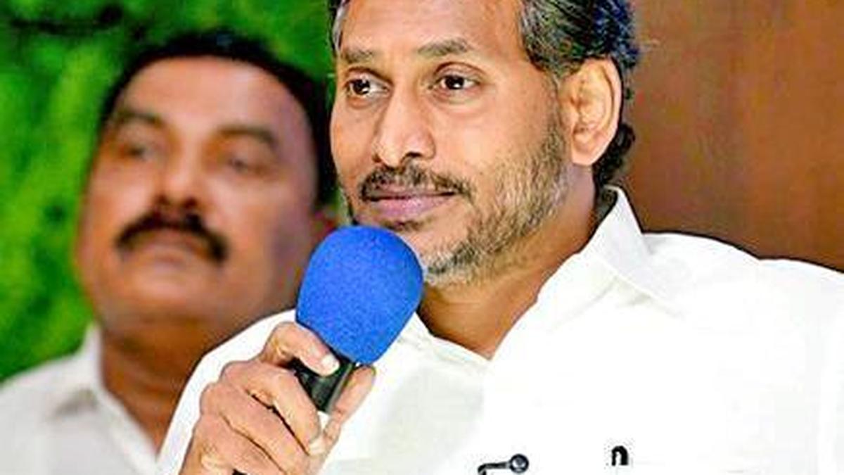 जगन ने सरकार पर पिछड़ी जाति आरक्षण को लेकर आरोप लगाए