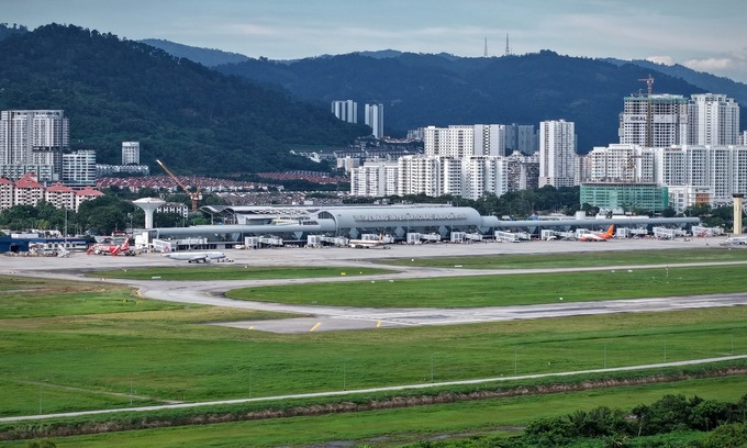 Four Chinese nationals deny kidnapping Singaporean at Malaysia airport