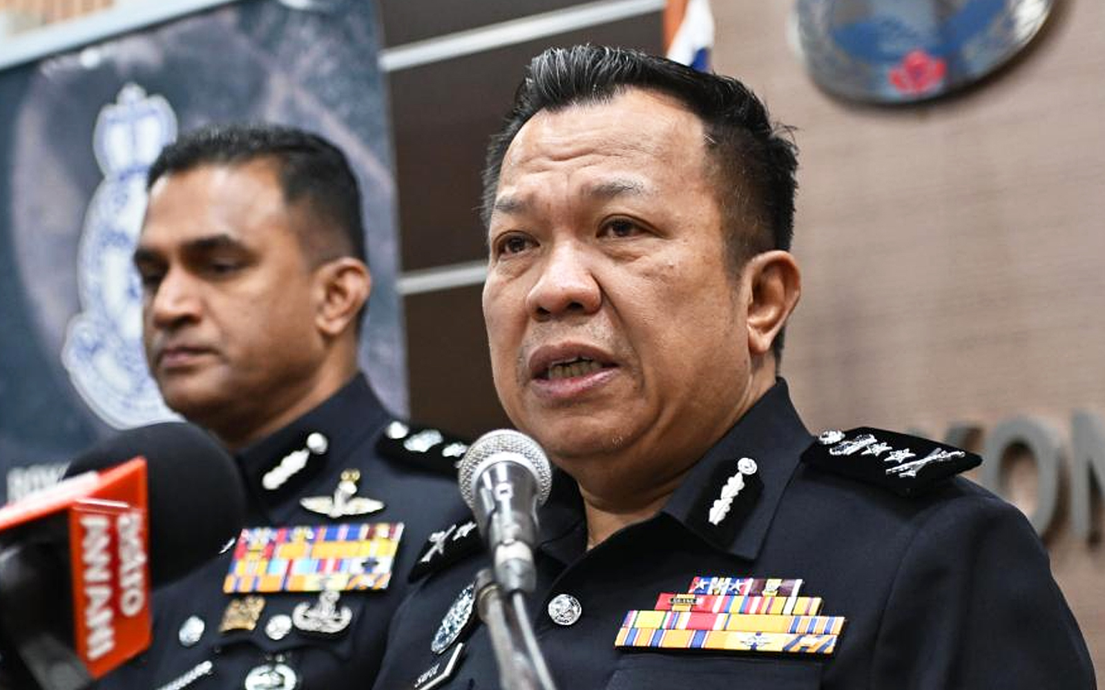 Remaja Siar Langsung Serangan ke Atas Guru di Sekolah Kuching