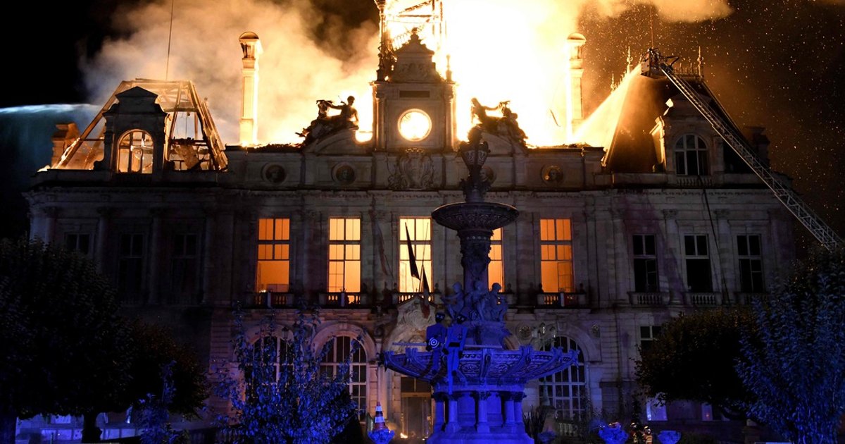 Malaysia urges citizens to defer non-essential France travel during unrest