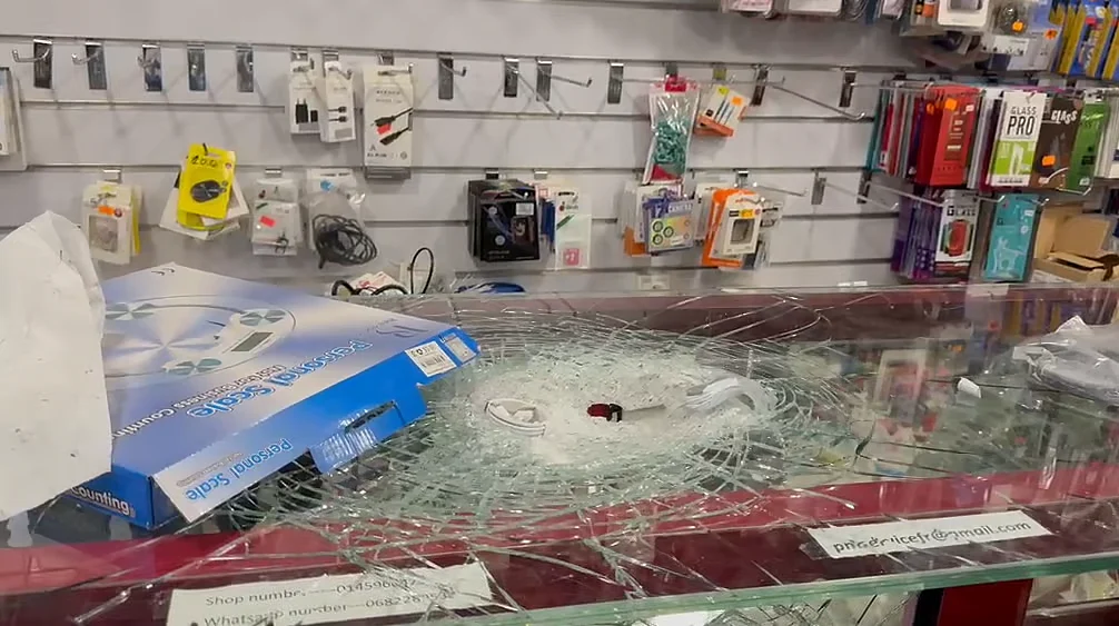 Bangladeshi Businesses Hit During France Civil Unrest
