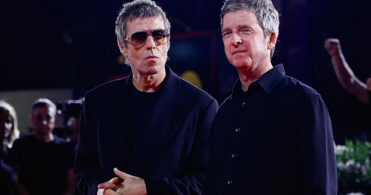 Dokumentari Oasis Tunjukkan Pertemuan Dingin Kedua Adik Beradik Selepas 15 Tahun
