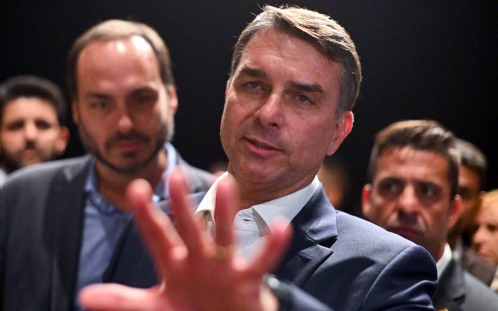 Anak Bolsonaro melarikan diri ke Amerika Syarikat selepas kekalahan pilihan raya