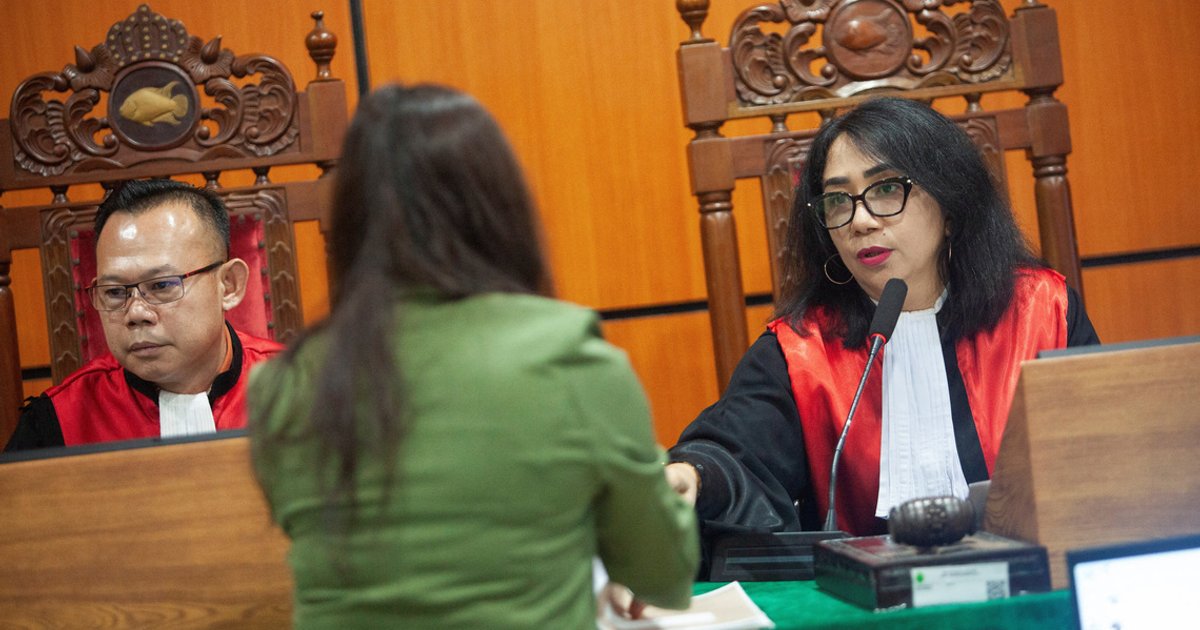 Indonesian court opens hearing on state negligence in forest fire crisis