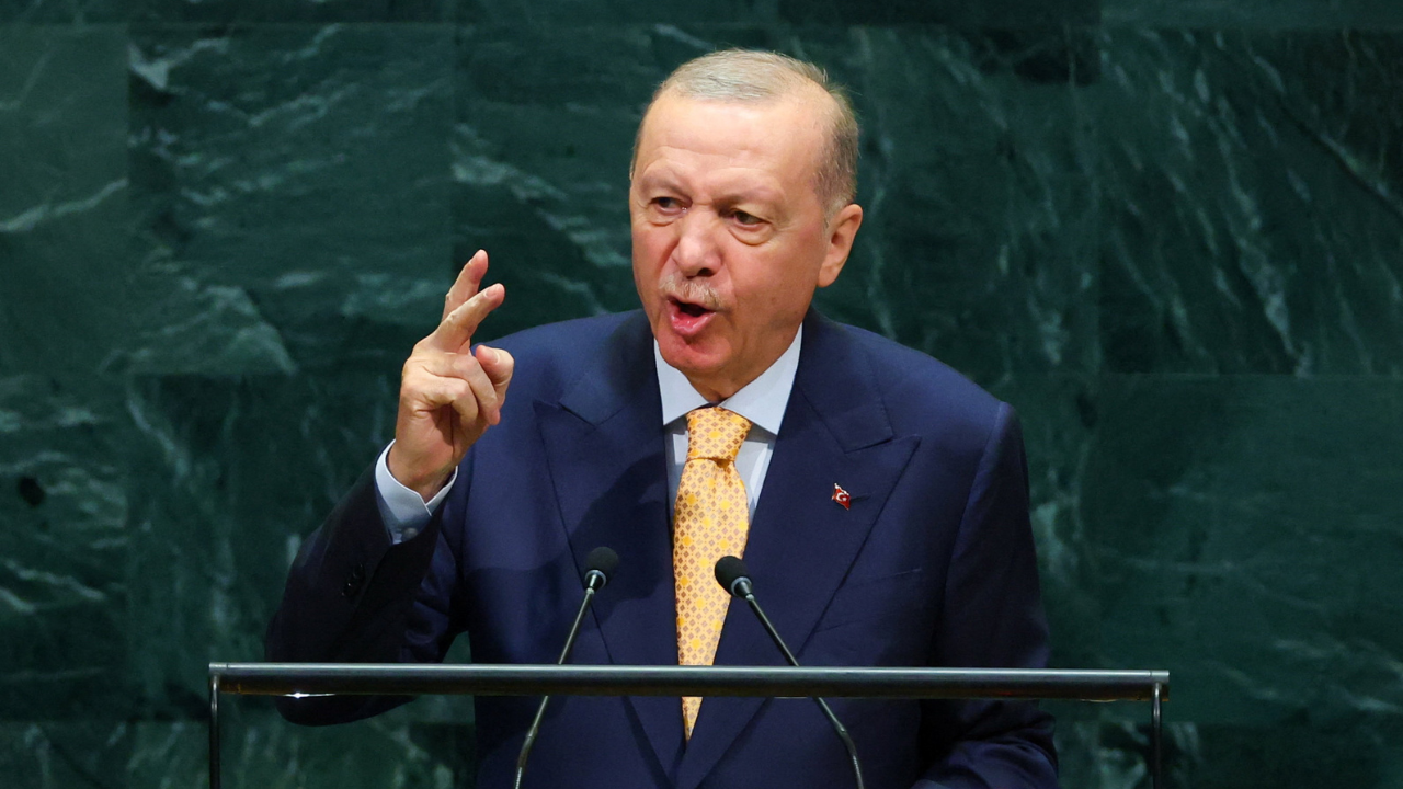 Turkey's Erdogan calls for dialogue-based approach to Kashmir issue