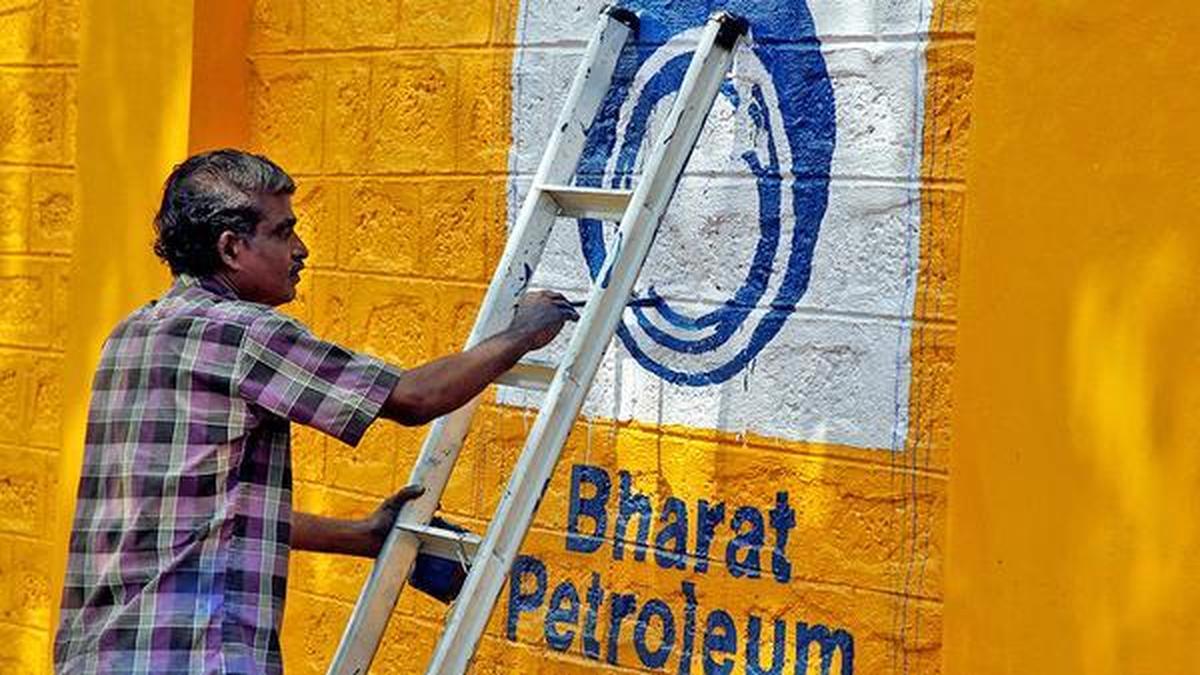 Bharat Petroleum's Q2 profit slumps despite strong revenue growth