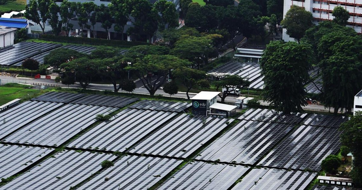 Singapore diversifies energy portfolio with fossil fuels, renewables push