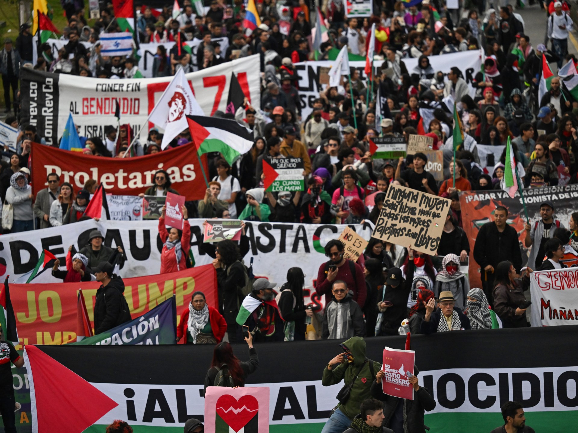 Bogota residents march against Colombia's Israel diplomatic stance