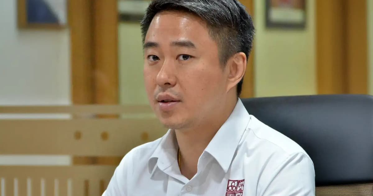 MPs urged to stay until dissolution amid constitutional reform push