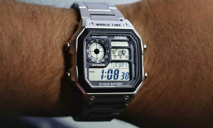 Thai PM's Budget Casio Watch Becomes Symbol of Political Favor