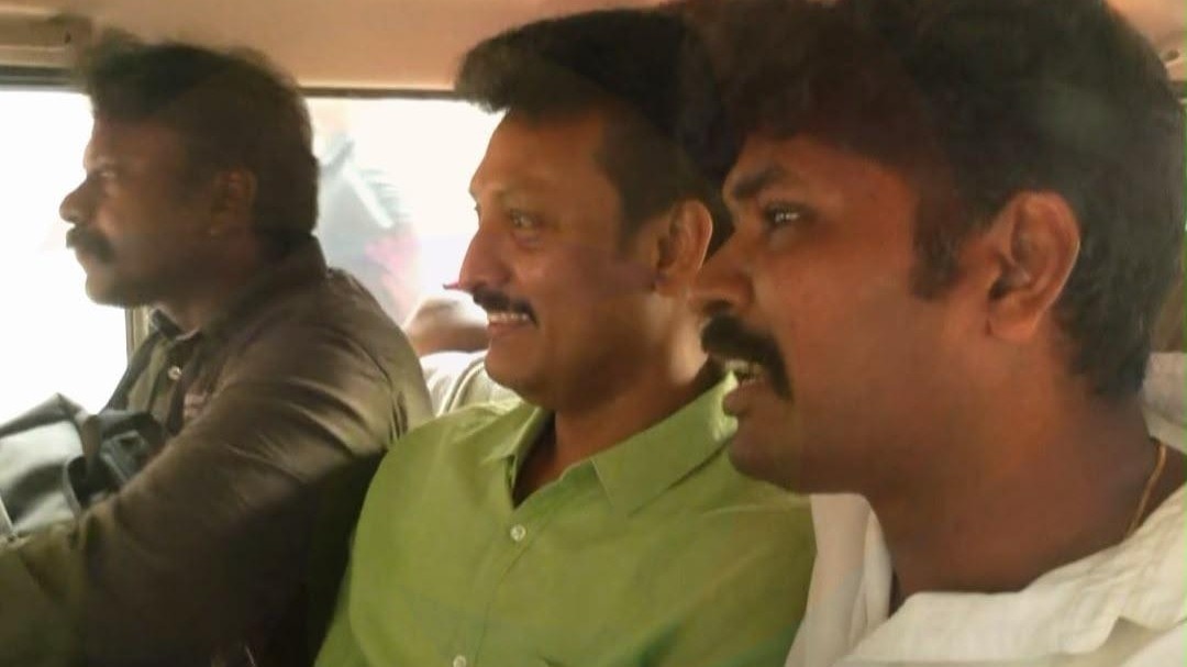 DMK नेता अंबिल महेश को स्कूल लाइसेंस रिश्वत मामले में गिरफ्तार किया गया