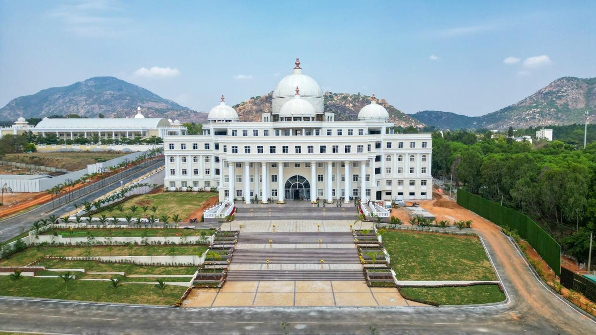 Karnataka regulator permits SMSIMSR to offer half of government quota seats free