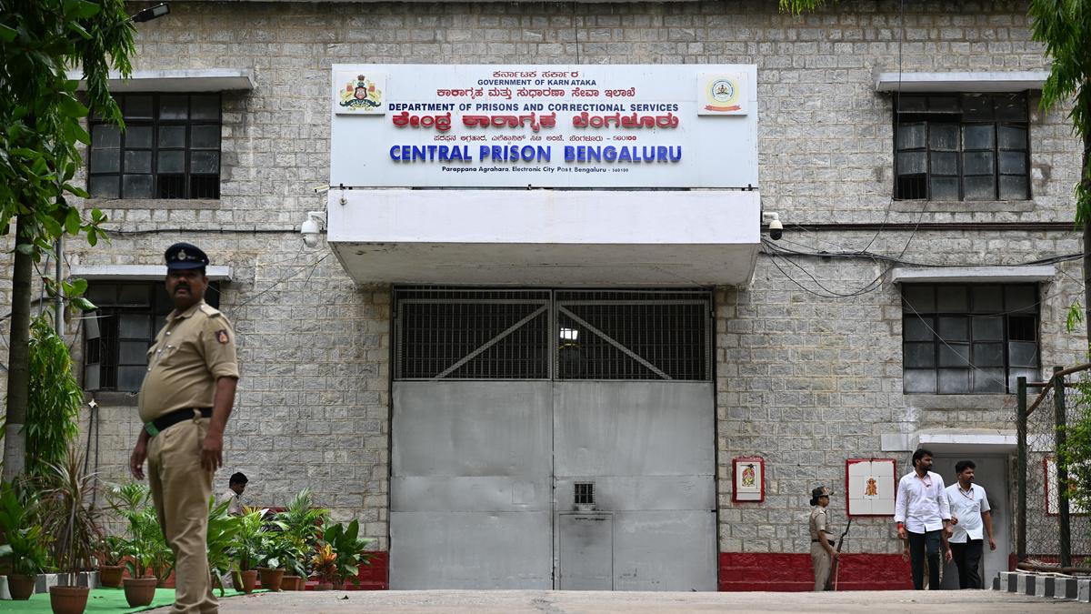 Accused in Renukaswamy murder case breached prison rules to contact wife