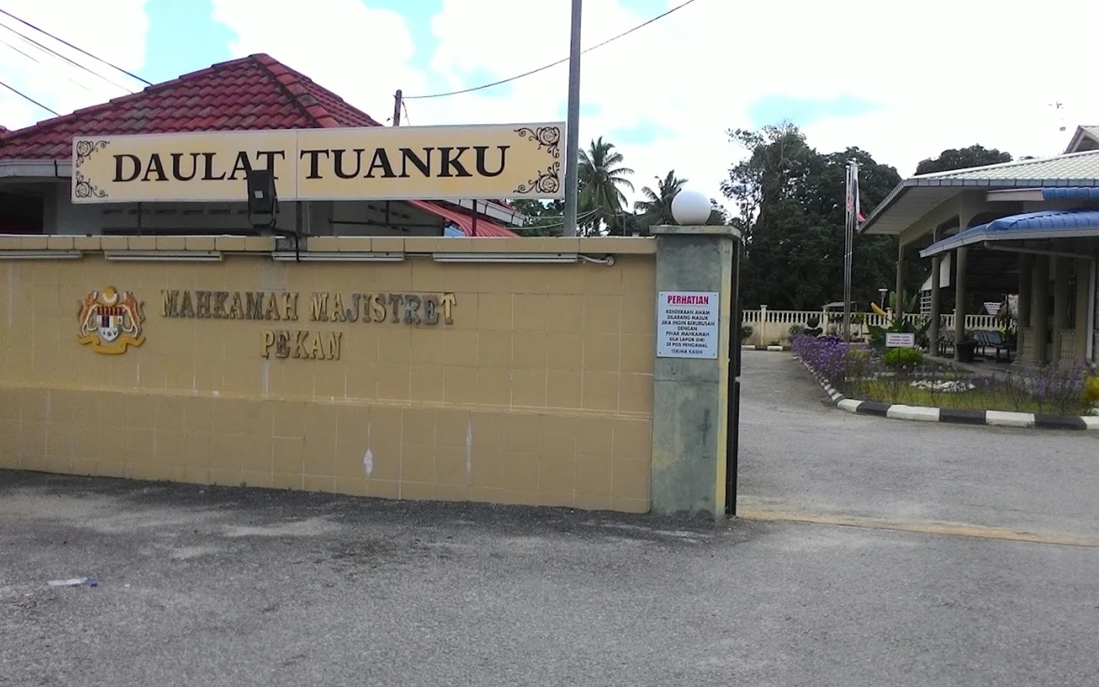 Jururawat Nafikan Dakwaan Pemalsuan Sepuluh Surat Cuti Sakit