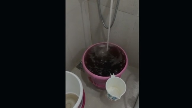 Noida Residents Flee Luxury Complex Over Water Quality Crisis