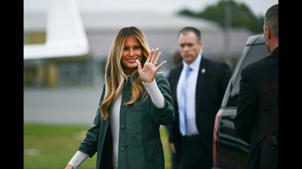 Melania Trump's office overrides White House media ban for CNN