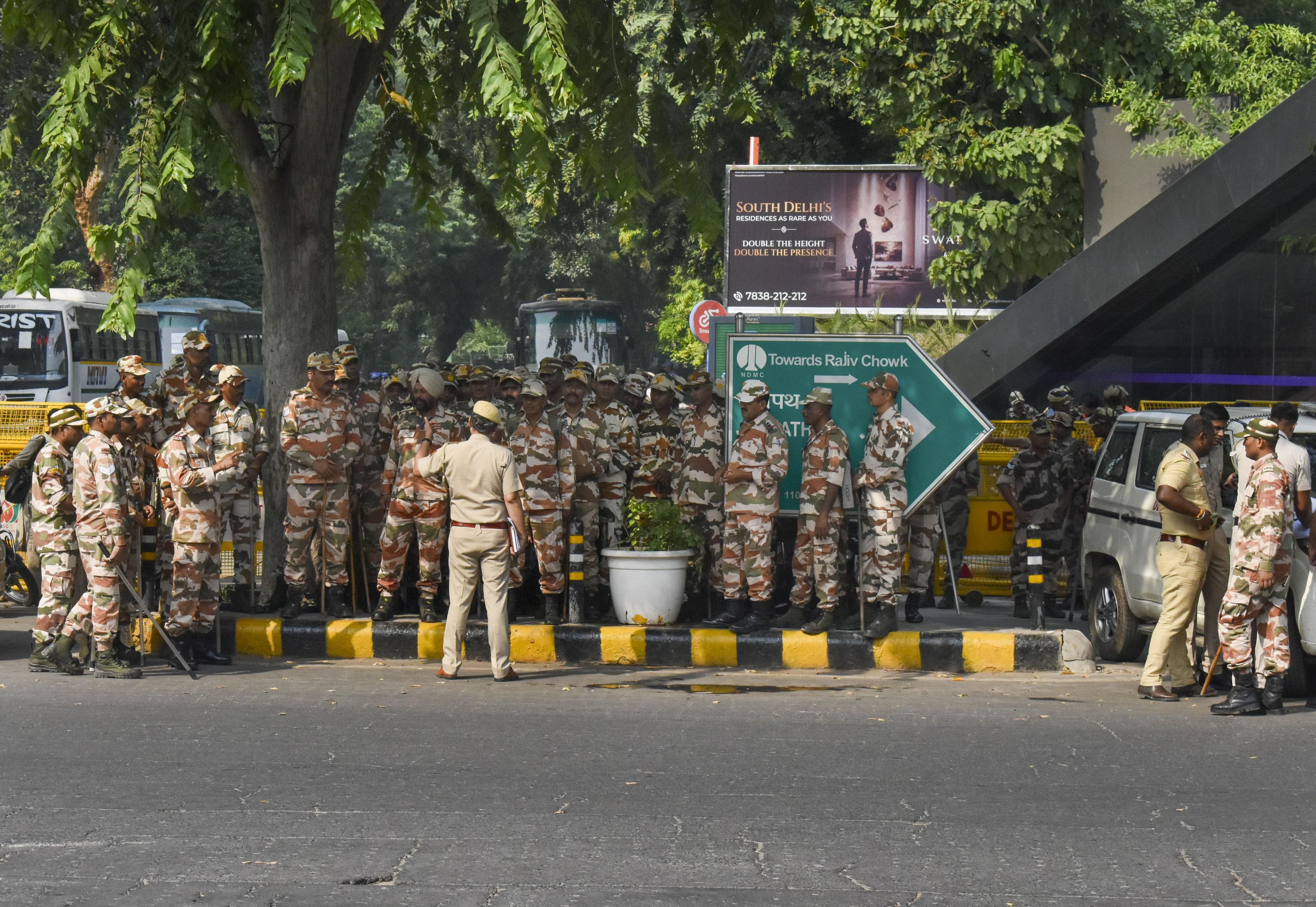 Centre extends paramilitary deployment in Delhi through mid-November