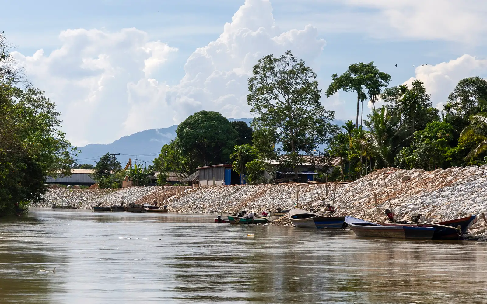 Rundingan Projek Pelebaran Muara Sungai Golok Dijangka Selesai Sebulan Lagi