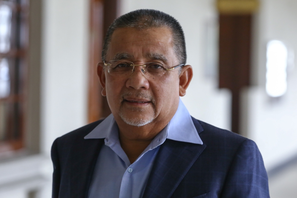 SPRM akan sambung soal Isa Samad tentang siasatan Felda selepas pulih