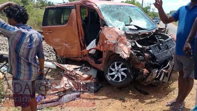Teenager killed, siblings hurt in Kilinochchi train-car collision