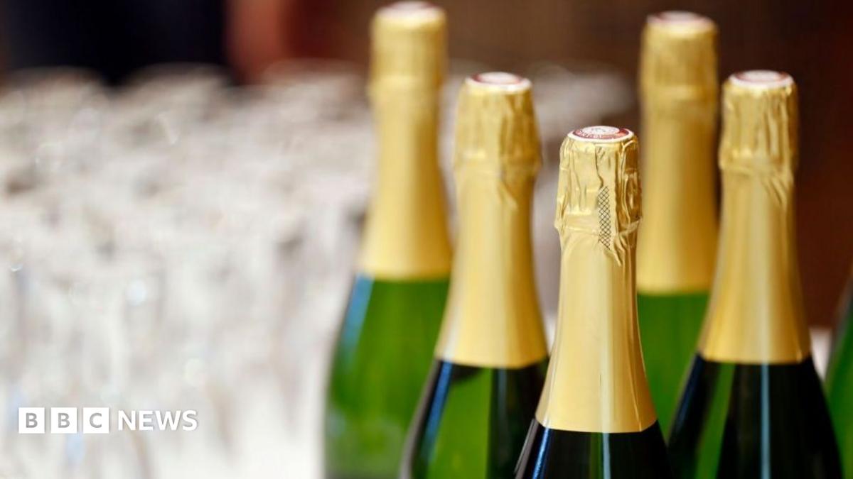 French heatwaves yield stronger champagne as sugar content soars