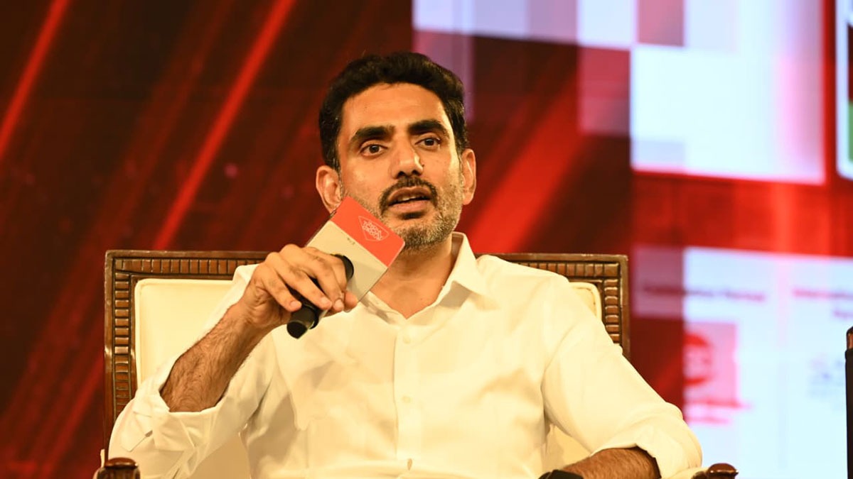 चुनाव आयोग के समर्थन में नारा लोकेश, एसआईआर विवाद के बीच