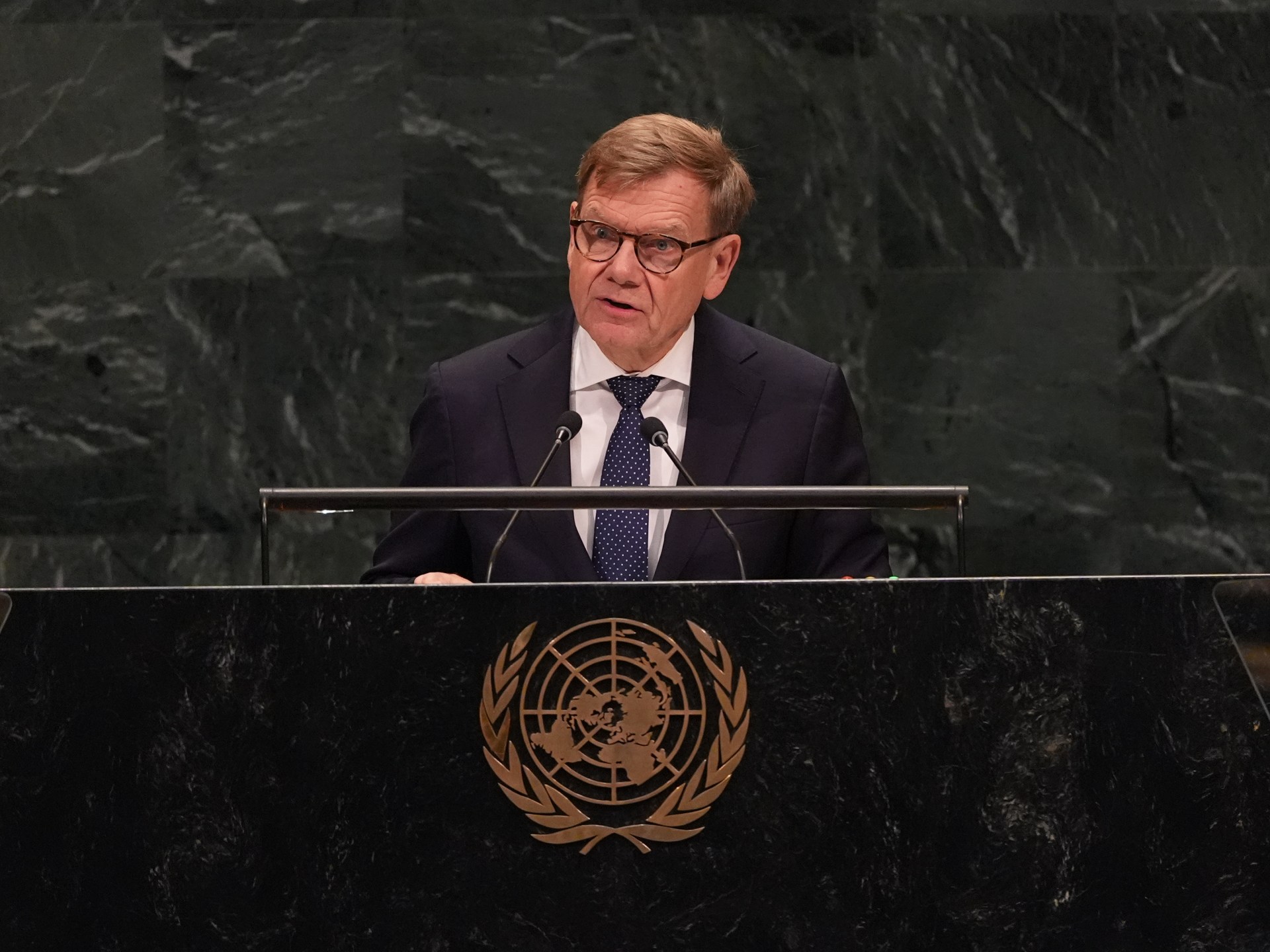 German, Russian foreign ministers hold tense talks as tensions escalate