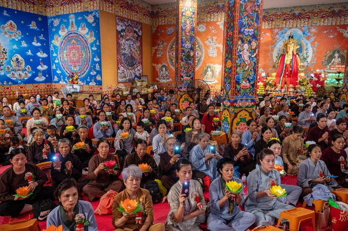 Over 2,000 gather at Tay Thien Stupa for Vu Lan Festival ceremonies