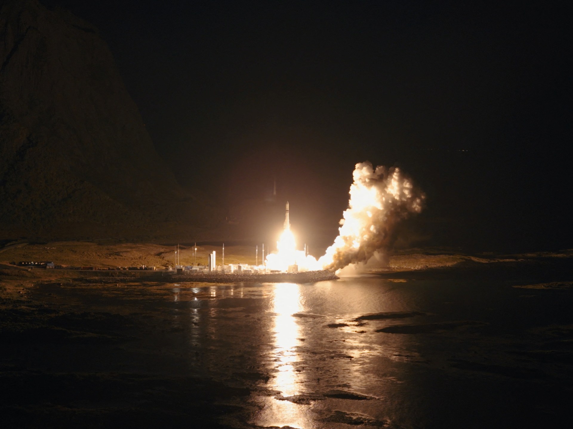 German Rocket Firm Launches Spectrum Vehicle in European Space Push