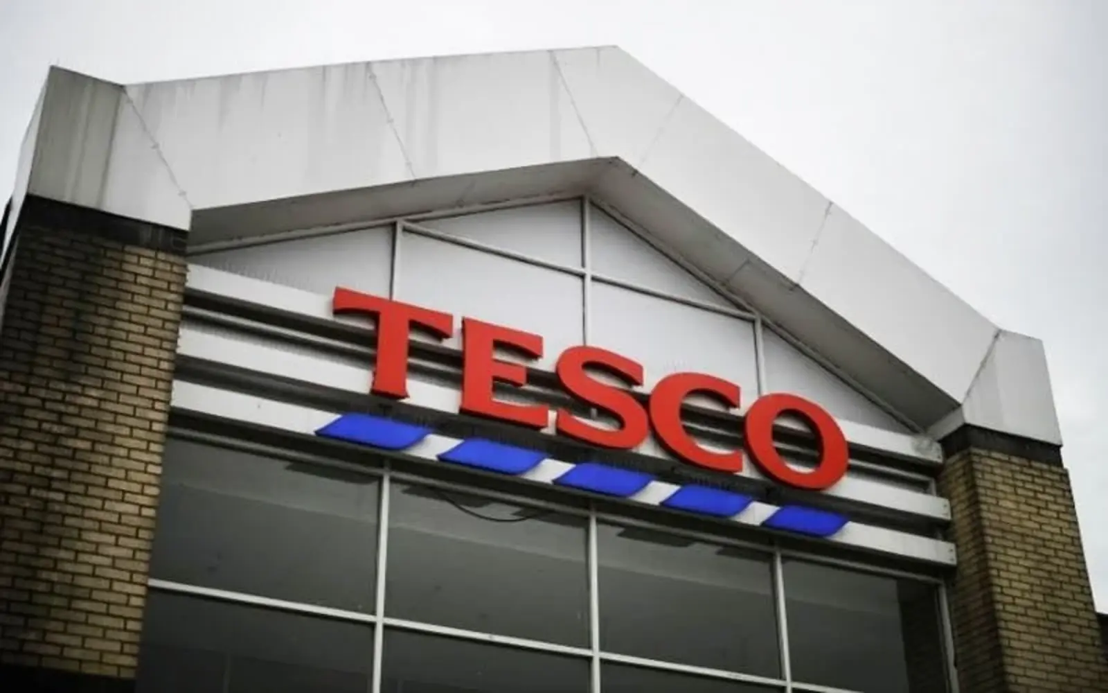 Tesco to exit Czech and Slovak markets after three decades