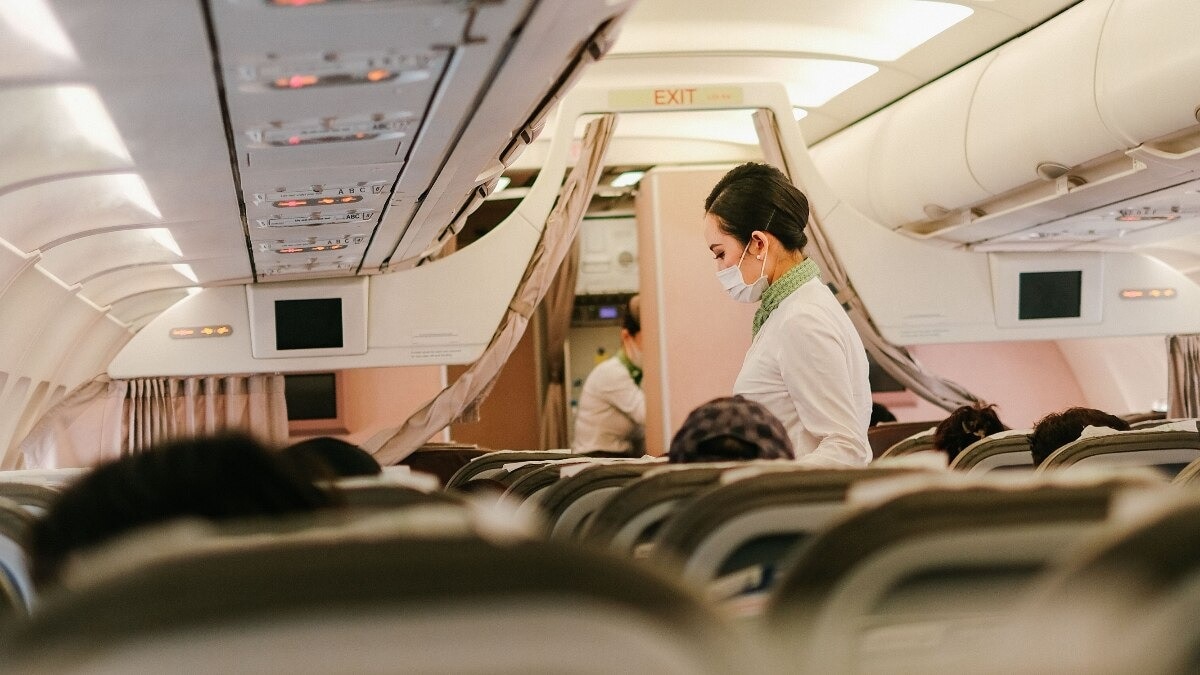 Passenger confrontation with flight crew over weather delay goes viral