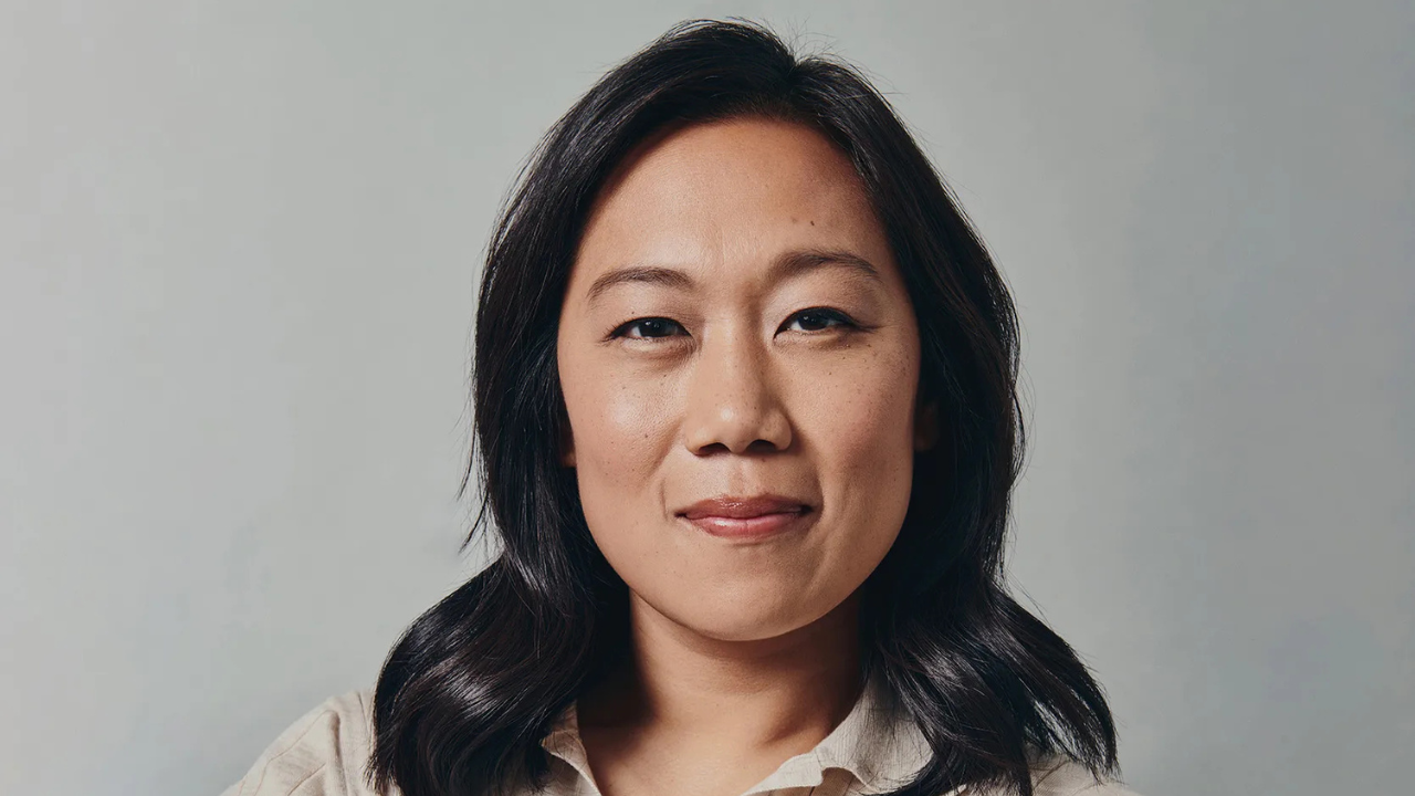 Vietnamese refugee's daughter becomes science philanthropy pioneer