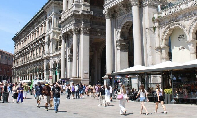 Italy plans school veil ban, foreign student caps under Meloni