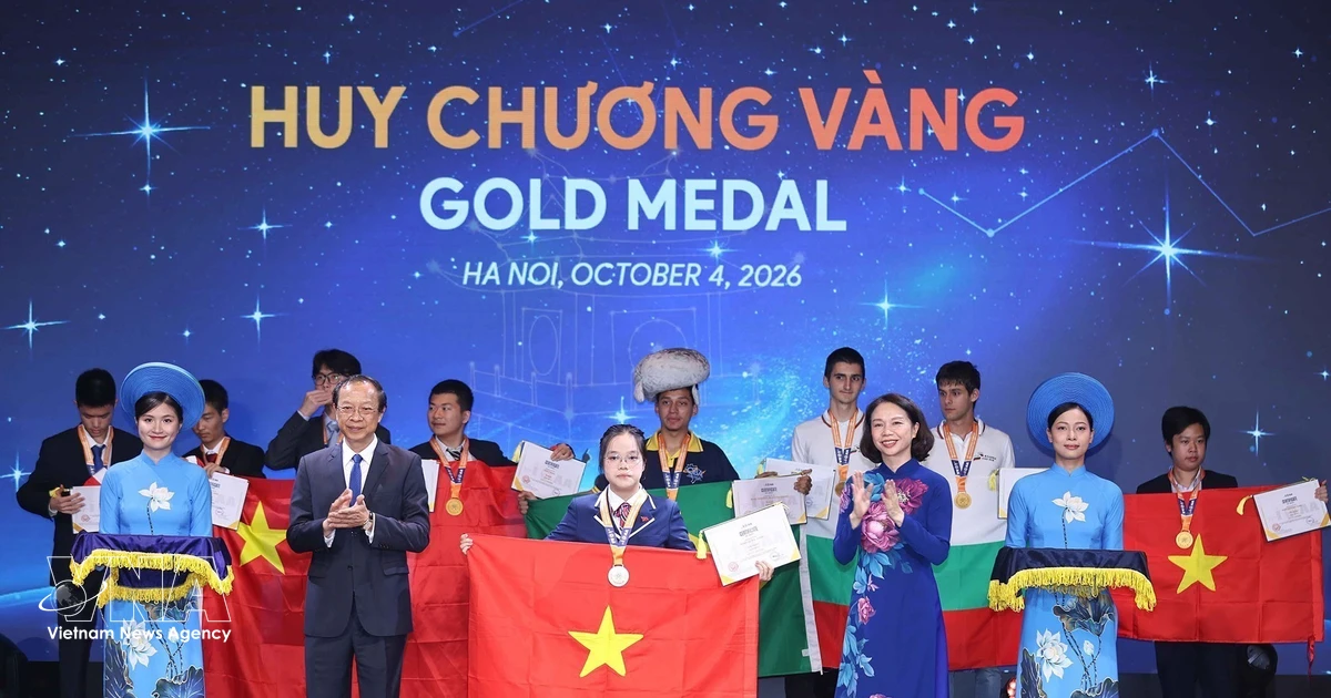 Vietnam sweeps medals at International Olympiad on Astronomy and Astrophysics