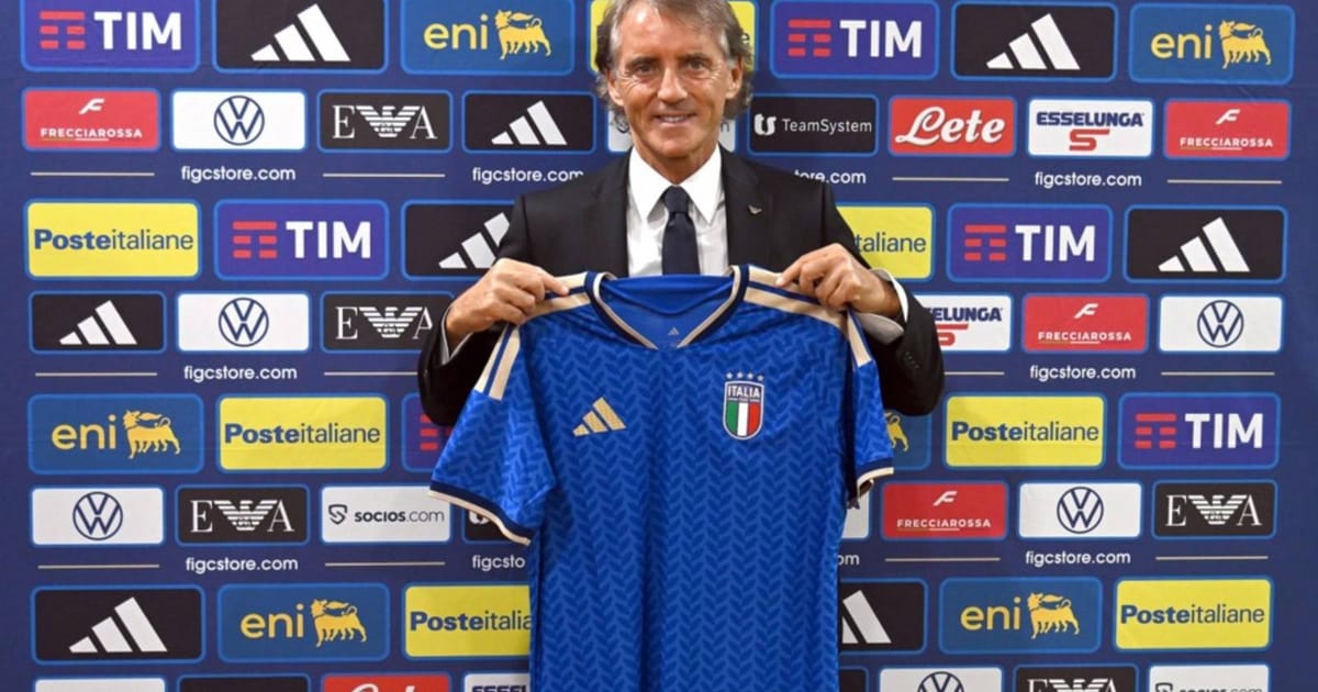 Italy seeks to rebuild fan trust after World Cup qualification failures