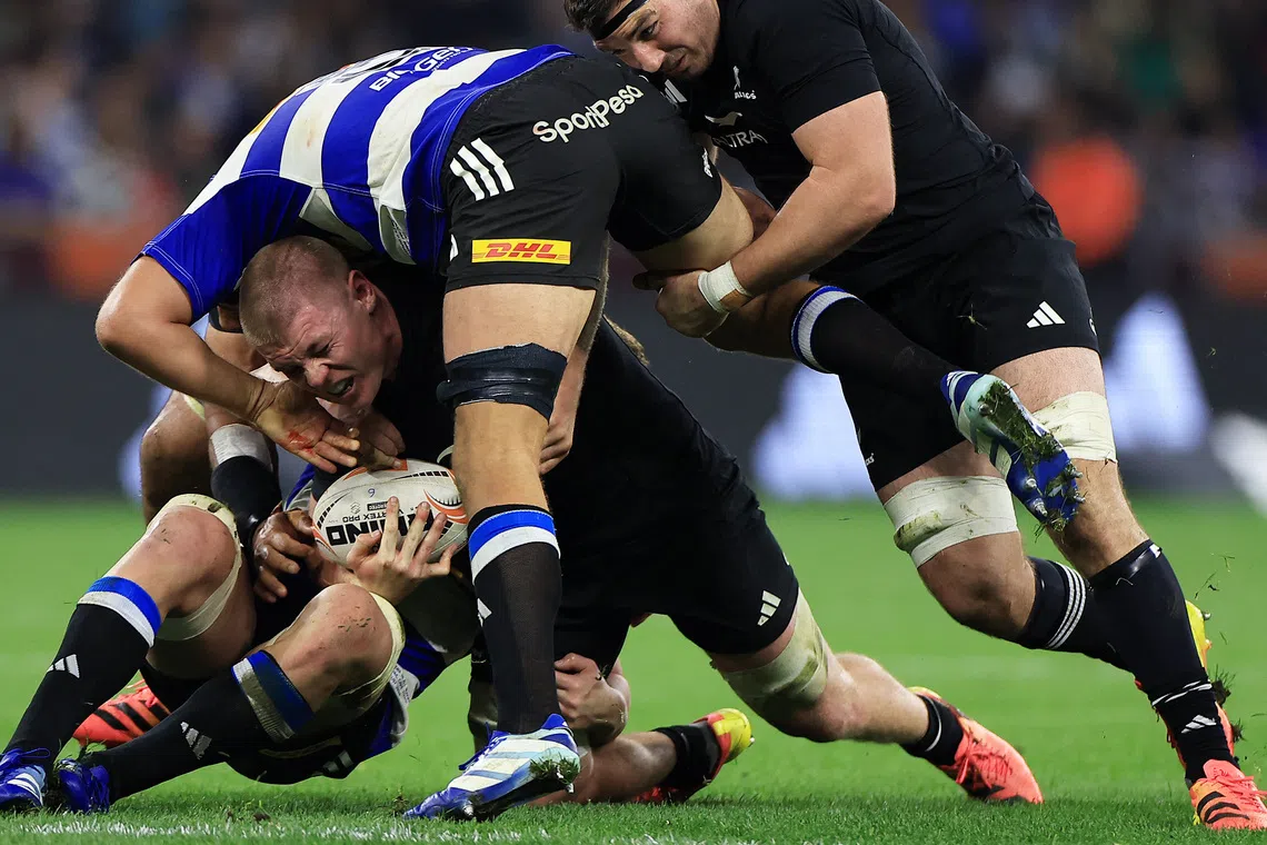 New Zealand flanker Segner sidelined for remainder of South Africa tour