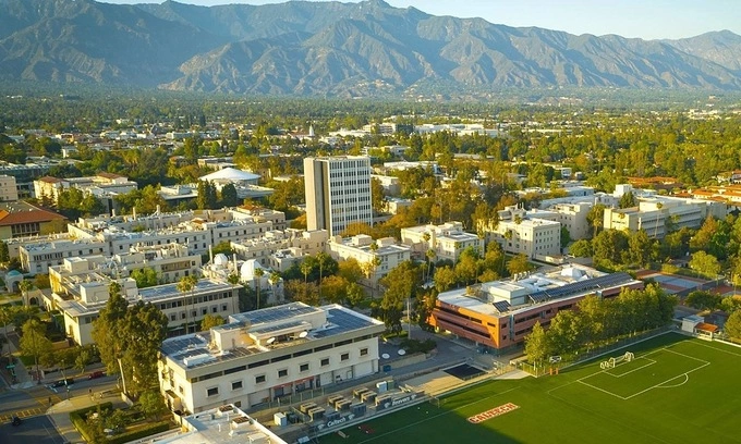 Top US small colleges produce graduates earning over $100,000