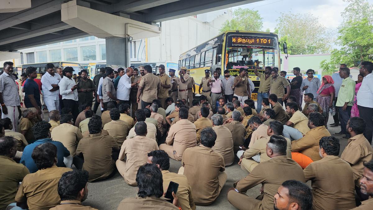 Tiruvannamalai establishes dedicated autorickshaw stand for women drivers