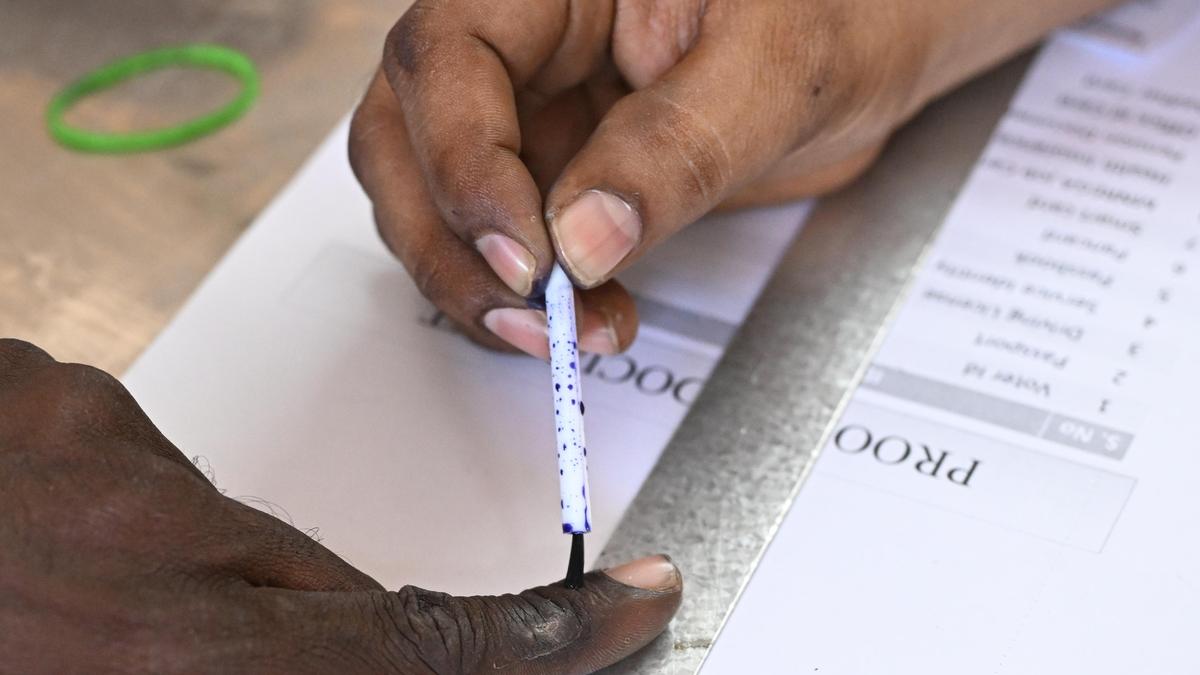Maharashtra to hold elections for five MLC seats on October 23