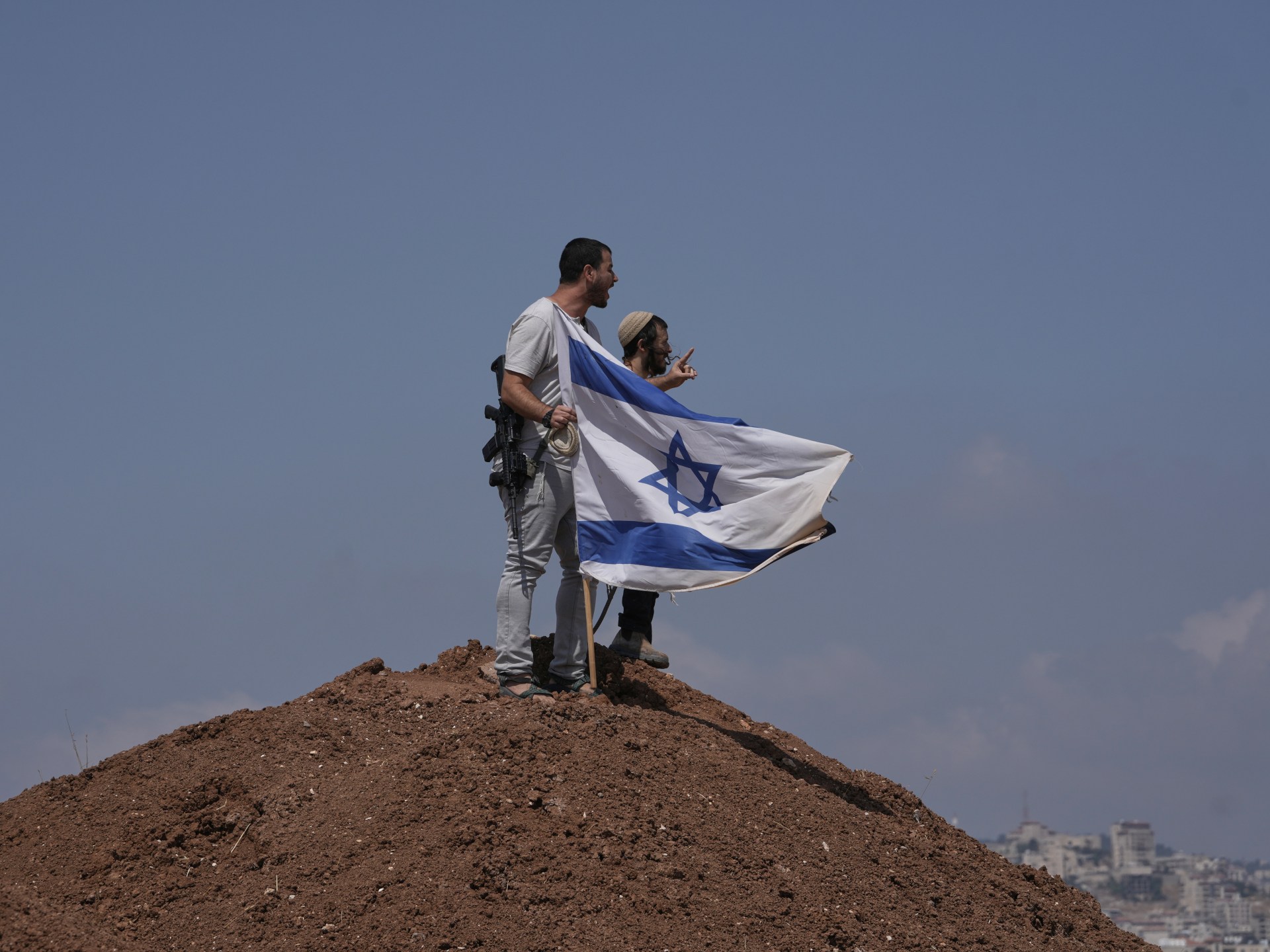International pressure fails to ease West Bank settler siege