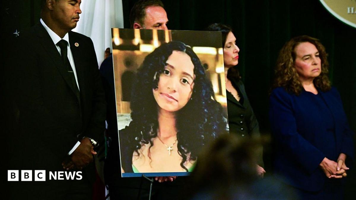 Parents of slain teenager seek death penalty in D4vd trial