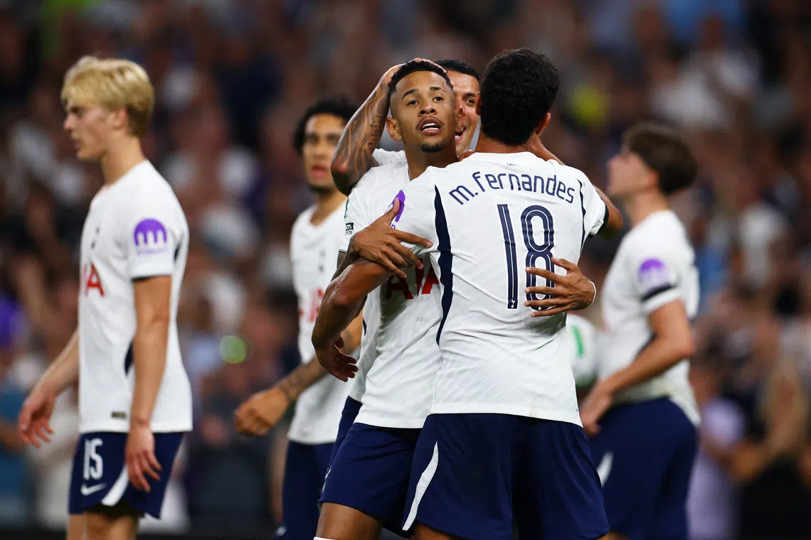 Tottenham advances to face Liverpool in League Cup third round