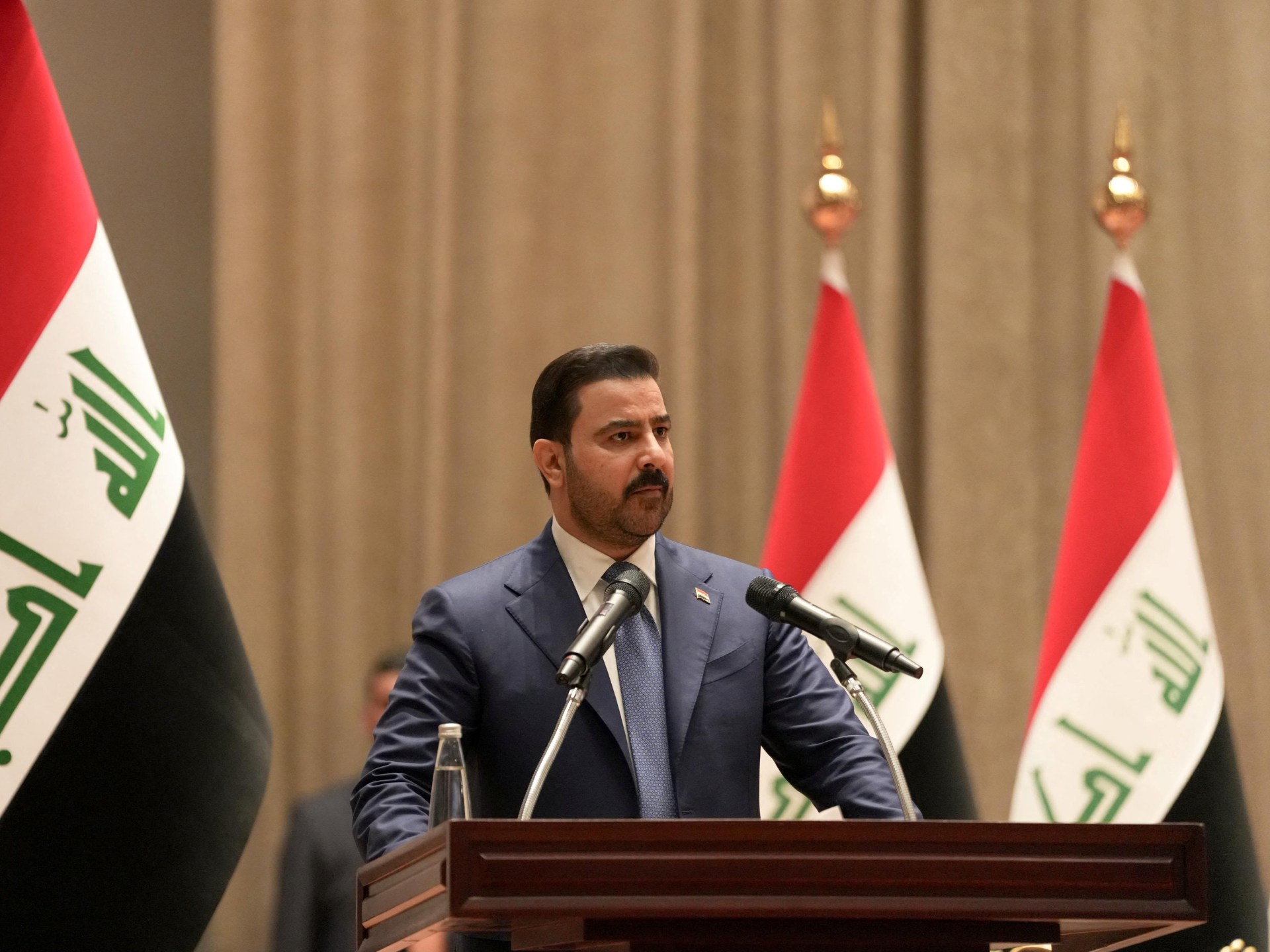 Iraq Parliament Completes Cabinet Lineup as Economic Pressures Mount